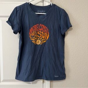 Life is Good - Here Comes The Sun Blue T-Shirt Size Medium